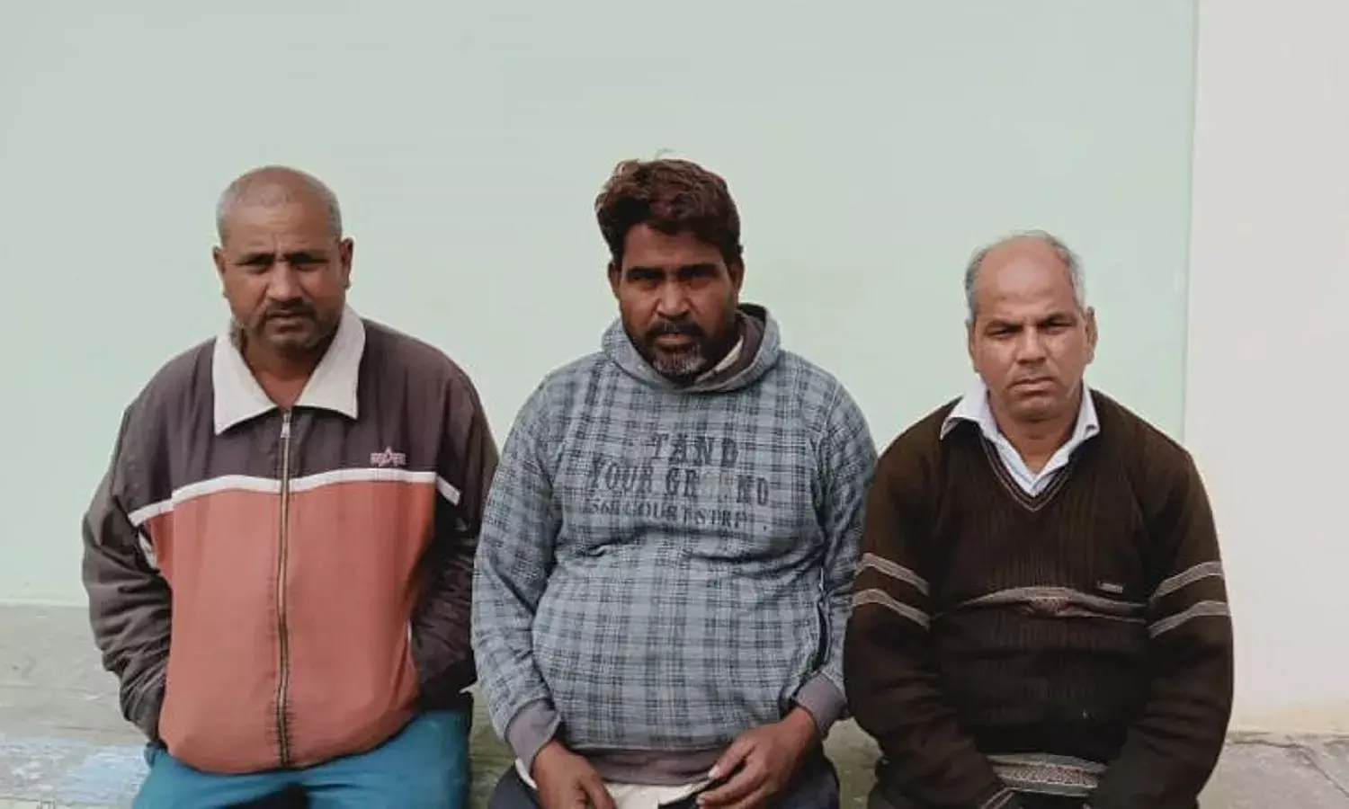राजस्थान के किसानों ने ऋण कम्पनी पर लगाया धोखाधड़ी का आरोप; रिज़र्व बैंक, पुलिस ने मुँह फेरा राजस्थान के किसानों ने ऋण कम्पनी पर लगाया धोखाधड़ी का आरोप; रिज़र्व बैंक, पुलिस ने मुँह फेरा