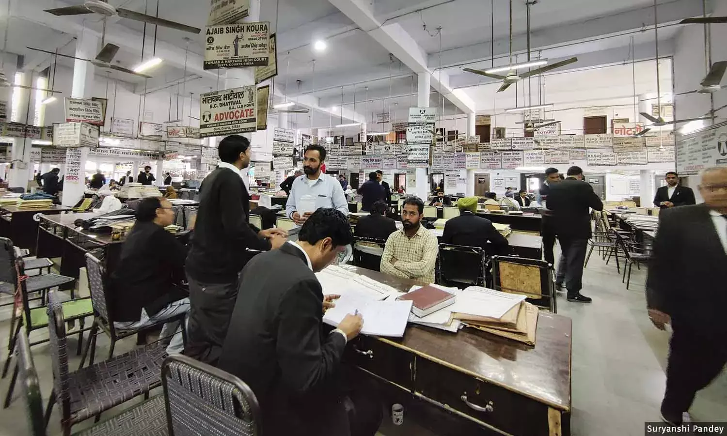 कम भुगतान, कम सम्मान: भारत के जिलों में मुफ्त कानूनी सहायता की गुणवत्ता खराब क्यों है? कम भुगतान, कम सम्मान: भारत के जिलों में मुफ्त कानूनी सहायता की गुणवत्ता खराब क्यों है?