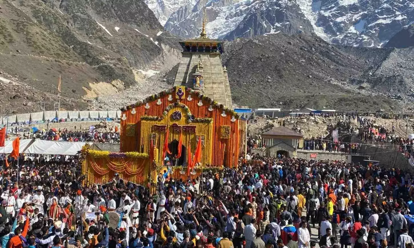 उत्तराखंड चारधाम यात्रा: दाव पर हिमालयी पर्यावरण, धारण क्षमता का अध्ययन कब? उत्तराखंड चारधाम यात्रा: दाव पर हिमालयी पर्यावरण, धारण क्षमता का अध्ययन कब?