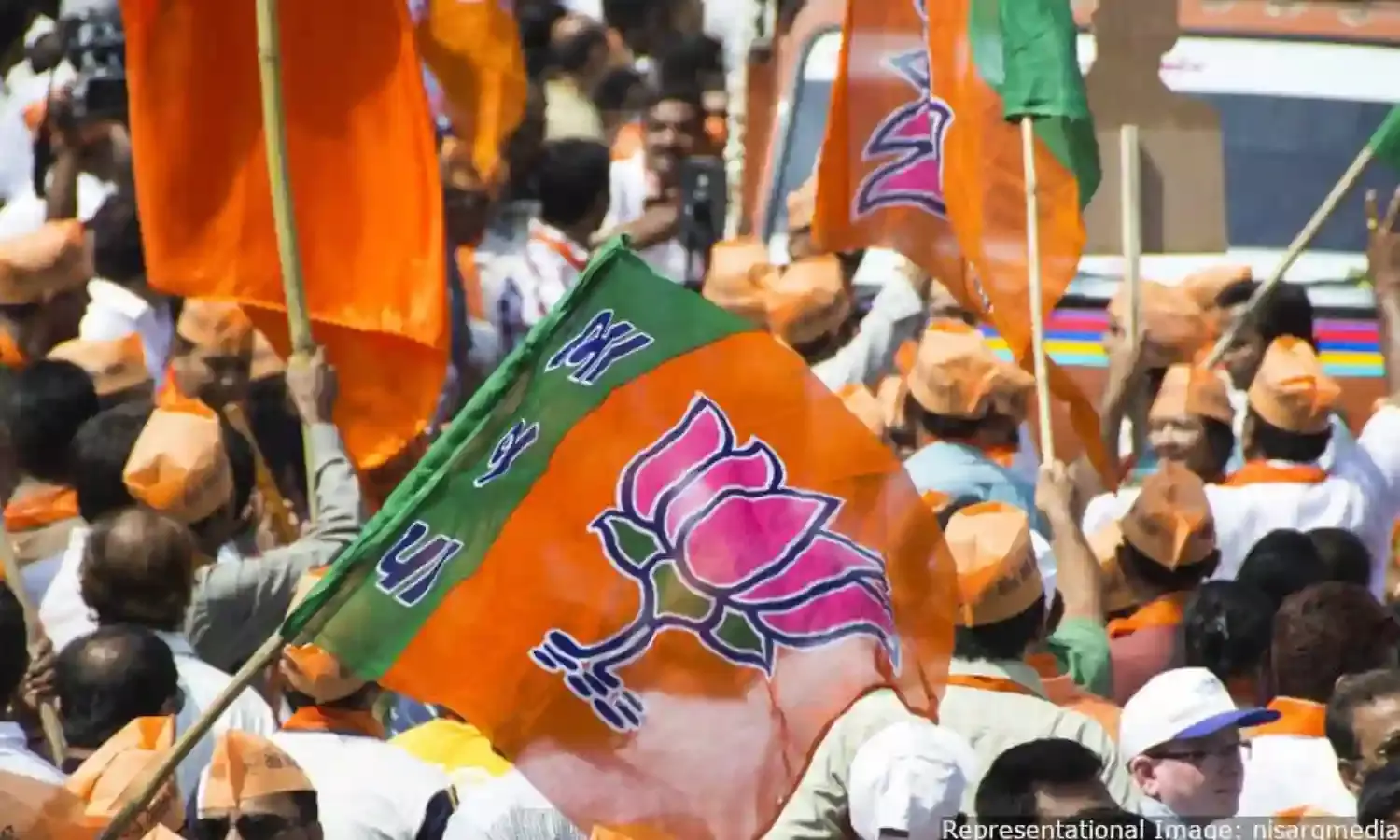 आपराधिक आरोपों का सामना कर रहे 55 फीसदी लोकसभा सांसद बीजेपी से