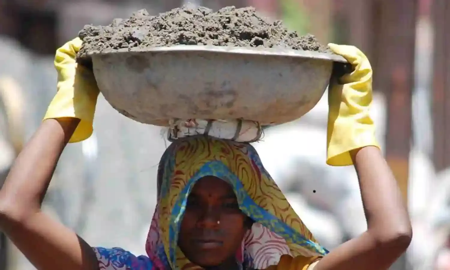 स्टंटिंग के कारण 66फीसदी भारतीय कमाते हैं कम
