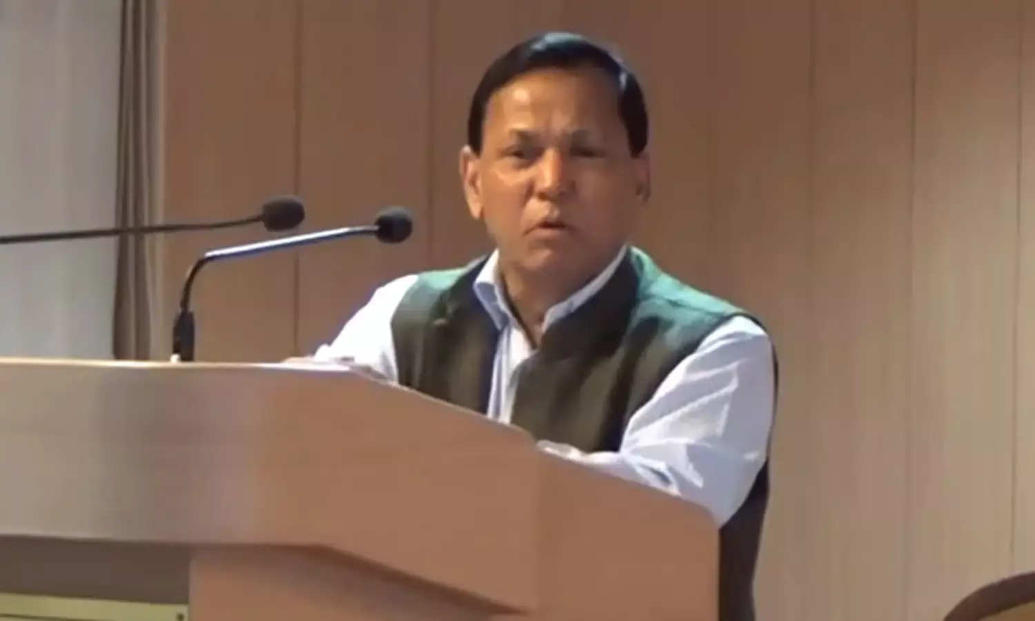 “खेत संकट को हल करने के लिए औपचारिक रुप से काश्तकारी ही एकमात्र विकल्प”