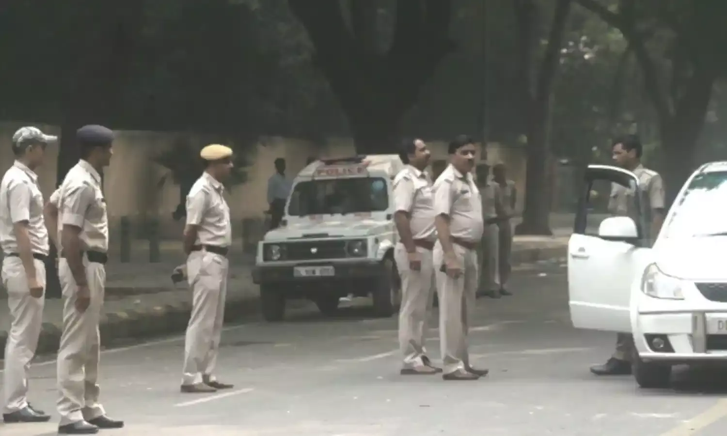अपराध को लेकर दिल्ली वर्ष 2016 में भारत का सबसे खतरनाक महानगर