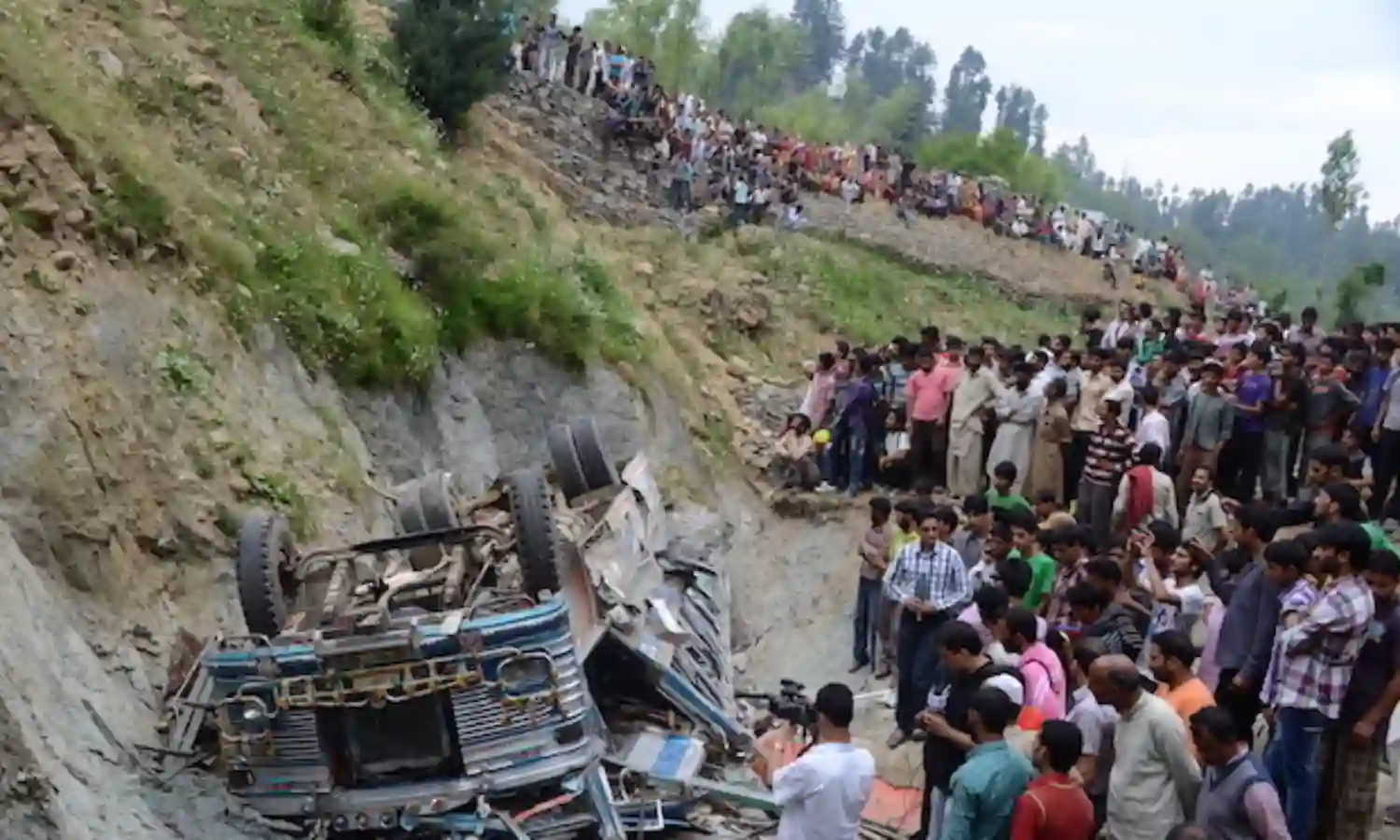 13 वर्षों में, जम्मू-कश्मीर में सशस्त्र हिंसा की तुलना में सड़क दुर्घटनाओं में 46 फीसदी ज्यादा मौत