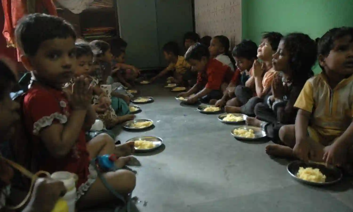2 महीने में 13 मौतें - भारत के औद्योगीकृत राज्य में कुपोषण का कहर