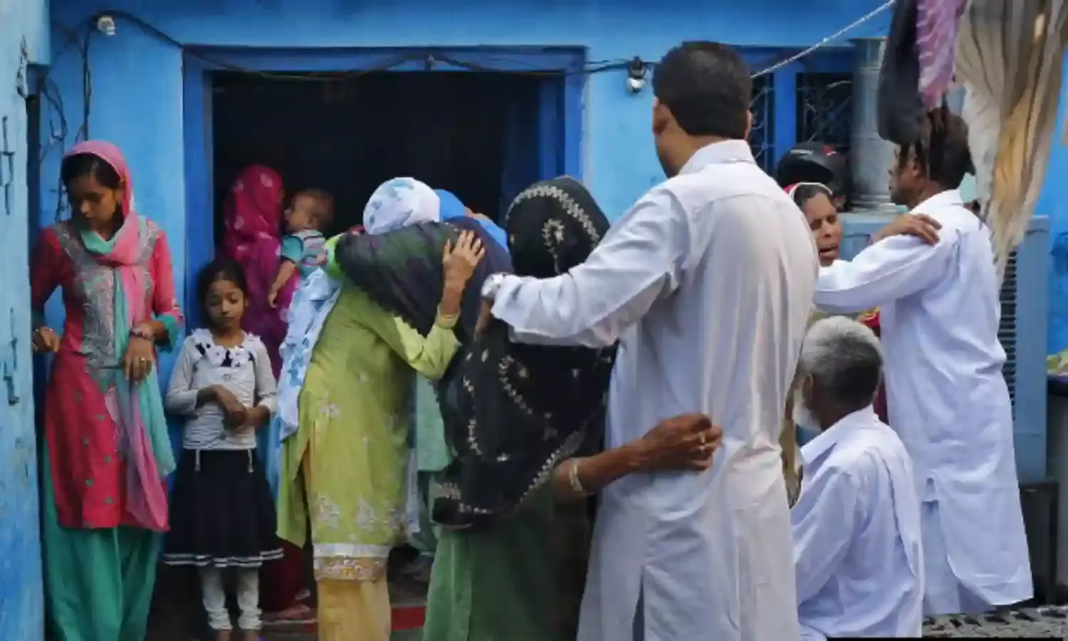 कर्नाटक, उप्र, मप्र, बिहार में सांप्रदायिक संघर्षो की संख्या अधिक