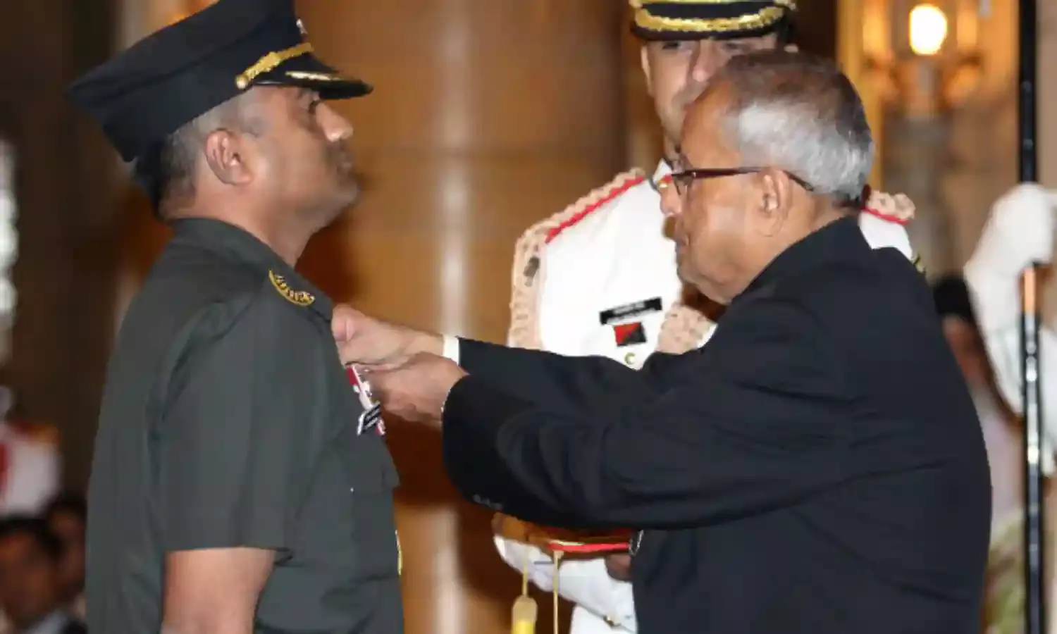सैनिकों को सबसे कम नकद ईनाम देती है कर्नाटक, गुजरात और ओडिसा राज्य