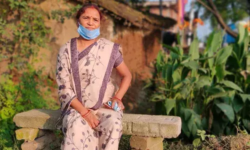 बिहार की महिलाओं ने शराब के ख़िलाफ़ लड़ाई जीती मगर कच्ची शराब और ड्रग्स ने मुश्किलें बढ़ाईं बिहार की महिलाओं ने शराब के ख़िलाफ़ लड़ाई जीती मगर कच्ची शराब और ड्रग्स ने मुश्किलें बढ़ाईं