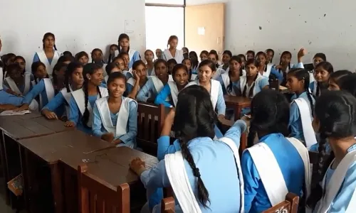 लॉकडाउन का असरः यूपी की किशोरियों को चार महीने तक नहीं मिलीं आयरन की गोलियां लॉकडाउन का असरः यूपी की किशोरियों को चार महीने तक नहीं मिलीं आयरन की गोलियां