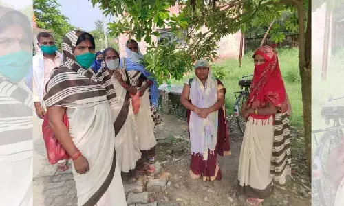 समस्याओं से जूझते हुए कोविड-19 से लड़ रहे हैं यूपी के हेल्थ वर्कर समस्याओं से जूझते हुए कोविड-19 से लड़ रहे हैं यूपी के हेल्थ वर्कर