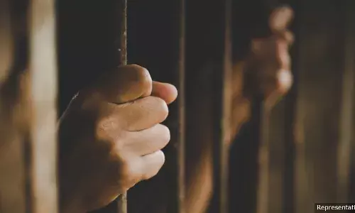 2017 में हिरासत में मौत के 100 मामले दर्ज, लेकिन किसी को कोई सजा नहीं 2017 में हिरासत में मौत के 100 मामले दर्ज, लेकिन किसी को कोई सजा नहीं