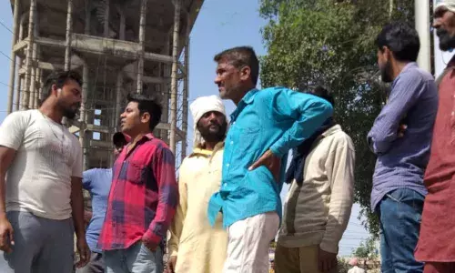 पंजाब के लेबर हब में श्रमिक एक-तिहाई मजदूरी पर नौकरी करने को तैयार पंजाब के लेबर हब में श्रमिक एक-तिहाई मजदूरी पर नौकरी करने को तैयार