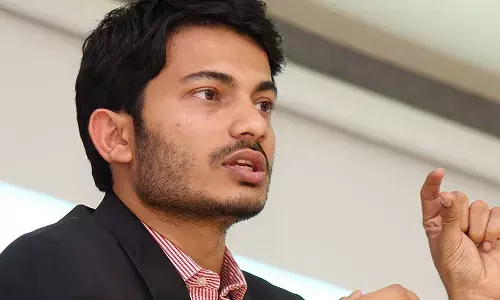 “प्रवासन ग्रामीणों के लिए धन लाता है, लेकिन जाति संरचनाओं को कम नहीं करता है...”