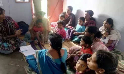 अधिकांश भारतीय लड़कियां मासिक धर्म के लिए तैयार नहीं रहतीं, पाबंदी के कारण अस्वास्थ्यकर प्रथाएं जारी