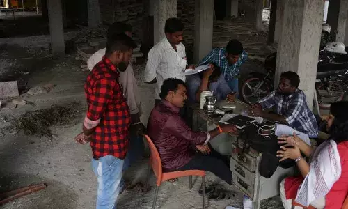 स्वच्छता मिशन के लिए प्रशिक्षित राजमिस्त्री जरूरी