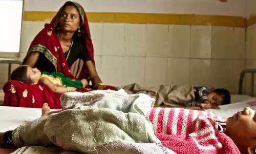 स्वास्थ्य संकट जारी, फिर भी एनएचएम फंड नहीं हो रहे खर्च? स्वास्थ्य संकट जारी, फिर भी एनएचएम फंड नहीं हो रहे खर्च?