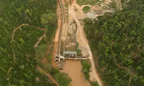 “लघु पनबिजली परियोजनाएं पर्यावरण के साथ नहीं ! ”