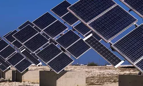 नवीकरणीय ऊर्जा क्षेत्र में 432,000 भारतीयों को रोजगार