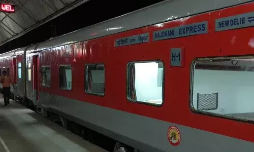 शौचालयों पर रेलवे फिर खर्च करेगी कई हजार करोड़