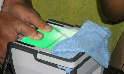 2011 से आधार से संबंधित 164 धोखाधड़ी की रिपोर्ट