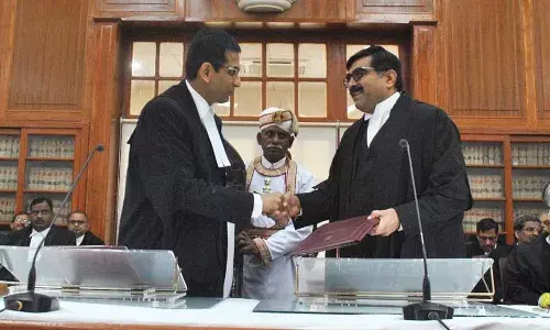 न्यायाधीशों की कमी से उच्च न्यायालयों में बढ़ रही है लंबित मामलों की संख्या