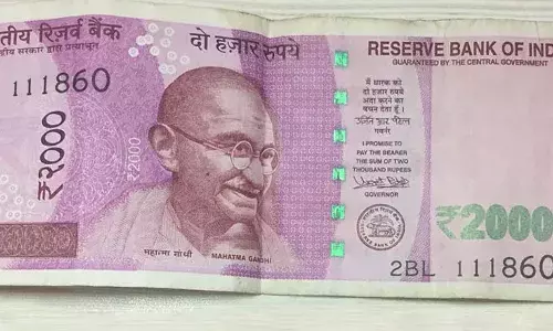 पूर्व विमुद्रीकरण मूल्य का 91फीसदी मुद्रा परिसंचरण में, डिजिटल भुगतान में वृद्धि, लेकिन उतार-चढ़ाव जारी पूर्व विमुद्रीकरण मूल्य का 91फीसदी मुद्रा परिसंचरण में, डिजिटल भुगतान में वृद्धि, लेकिन उतार-चढ़ाव जारी