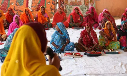 महिलाओं का स्वास्थ्य जोखिम में, परिवार नियोजन कार्यक्रम में विवादास्पद गर्भनिरोधक का उपयोग?