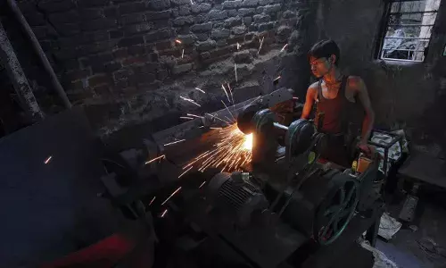 कृषि और सरकारी खर्च से आर्थिक वृद्धि दर  को सहारा