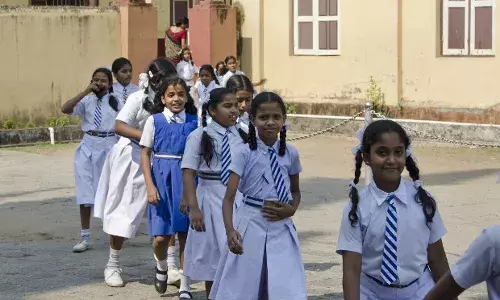 5 वर्षों में निजी स्कूलों में 1.7 करोड़ छात्रों का इजाफा, सरकारी स्कूलों में 1.3 करोड़ छात्रों का नुकसान 5 वर्षों में निजी स्कूलों में 1.7 करोड़ छात्रों का इजाफा, सरकारी स्कूलों में 1.3 करोड़ छात्रों का नुकसान