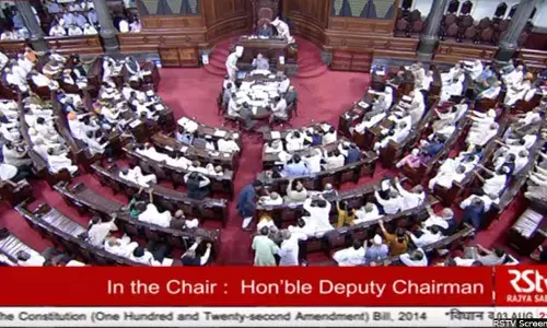 संसद द्वारा स्वीकृत कानून को लागू होने में लगता है 261 दिनों का समय संसद द्वारा स्वीकृत कानून को लागू होने में लगता है 261 दिनों का समय