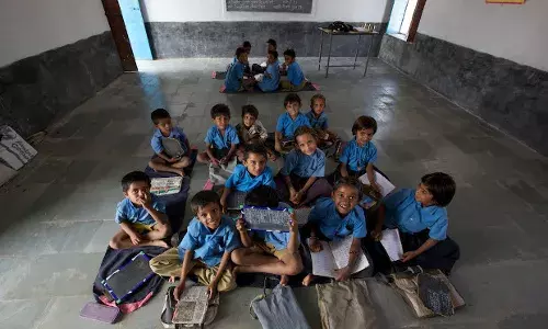 बजट में स्कूली शिक्षा के लिए अवसर और संकट से उबरने का रास्ता बजट में स्कूली शिक्षा के लिए अवसर और संकट से उबरने का रास्ता
