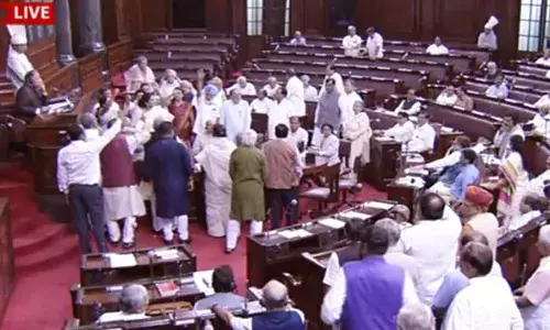 पिछले 15 वर्षों में संसद के इस शीतकालीन सत्र  में सबसे कम काम हुआ पिछले 15 वर्षों में संसद के इस शीतकालीन सत्र  में सबसे कम काम हुआ