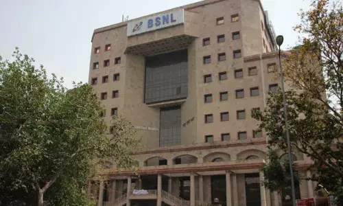 पीसीयू के मुनाफे में भारी गिरावट,  सरकारी खजाने में 20,000 करोड़ रुपए कम आए