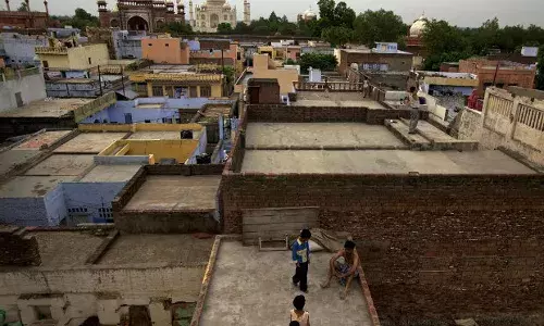 उत्तर प्रदेश के शहरी गरीबों के लिए मकान निर्माण का कार्य 73फीसदी अधूरा, मात्र एक महीने की समय सीमा बाकी