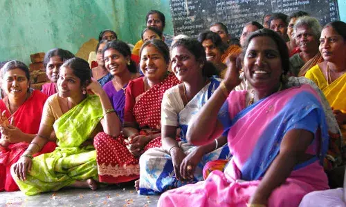 महिलाएं चलाती हैं 14% भारतीय कारोबार: अधिकांश स्वयं वित्त पोषित महिलाएं चलाती हैं 14% भारतीय कारोबार: अधिकांश स्वयं वित्त पोषित