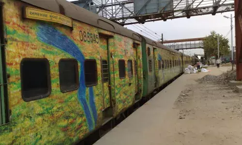 क्या आप मुंबई-अहमदाबाद बुलेट ट्रेन में सफर के लिए 2600 रुपए चुकाएंगे?