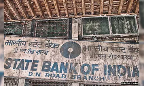 एक साल में बैंक धोखाधड़ी के मामले दोगुने एक साल में बैंक धोखाधड़ी के मामले दोगुने
