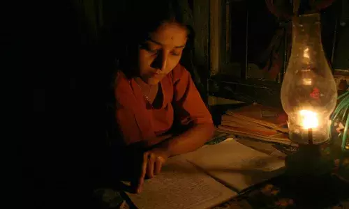 96% गांवों तक पहुंची बिजली लेकिन 31% घरों में नहीं है कनेक्शन - रिपोर्ट