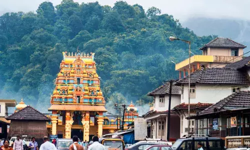 शराब, सोशल मिडिया, स्त्री, संस्कृति और सुब्रमण्या के आंकड़े शराब, सोशल मिडिया, स्त्री, संस्कृति और सुब्रमण्या के आंकड़े