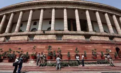 प्रधानमंत्री कार्यालय के 100 फीसदी आश्वासन अपूर्ण प्रधानमंत्री कार्यालय के 100 फीसदी आश्वासन अपूर्ण