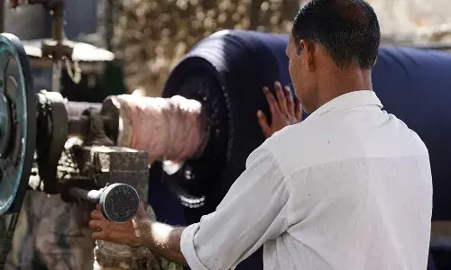 लॉकडाउन के बाद और ज़्यादा शोषण का सामना कर रहे हैं शहरों को लौटे प्रवासी लॉकडाउन के बाद और ज़्यादा शोषण का सामना कर रहे हैं शहरों को लौटे प्रवासी